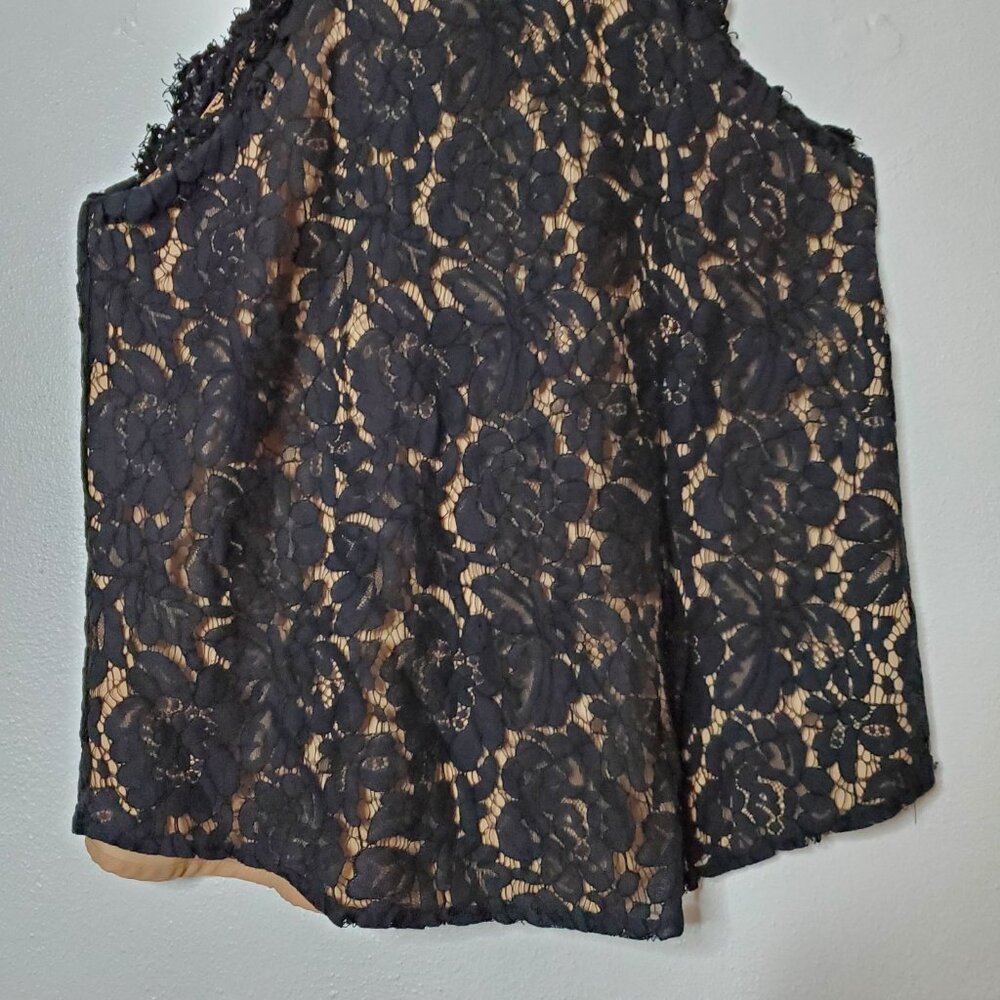 ee:some Vision Lace Hi Neck Round Hem Tank Top Size S Black Lace Nude Lining - Picture 3 of 11